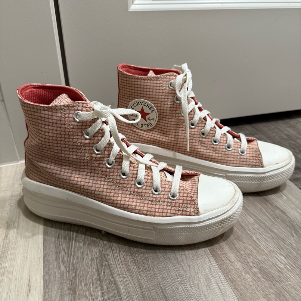 Converse Women's Move Platform Hi Oat Milk Shoe